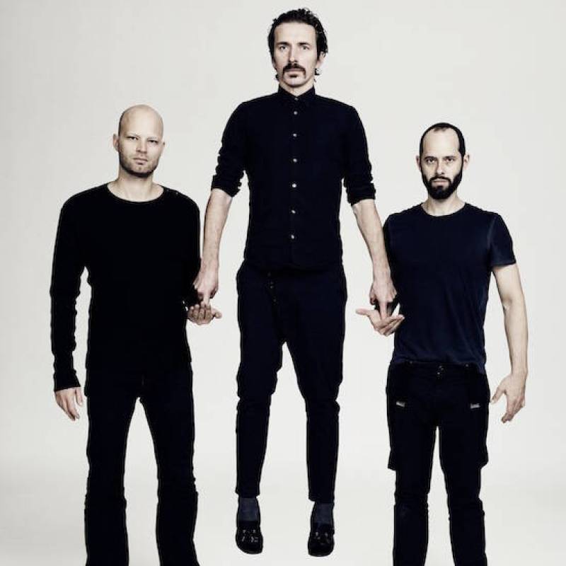 WhoMadeWho